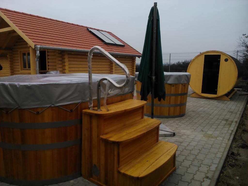 Tuzseri Palinka Tanya Zewnętrze zdjęcie